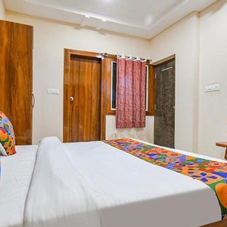 Fabhotel Royal Palace Indore Exterior photo